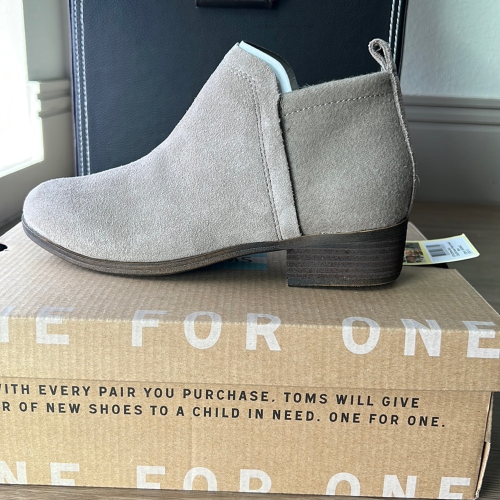 Women’s booties